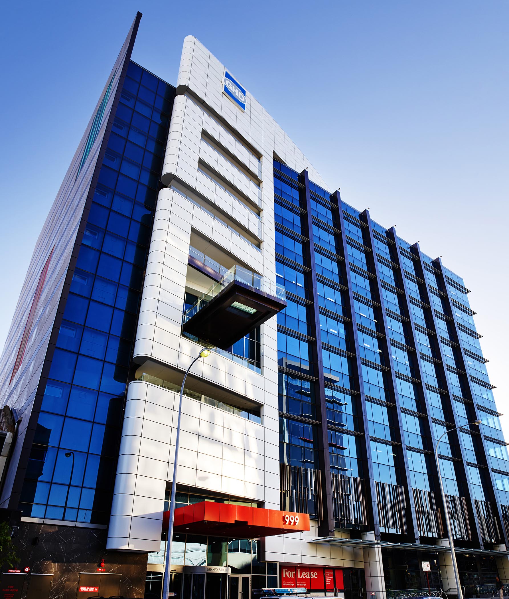 999 Hay Street
